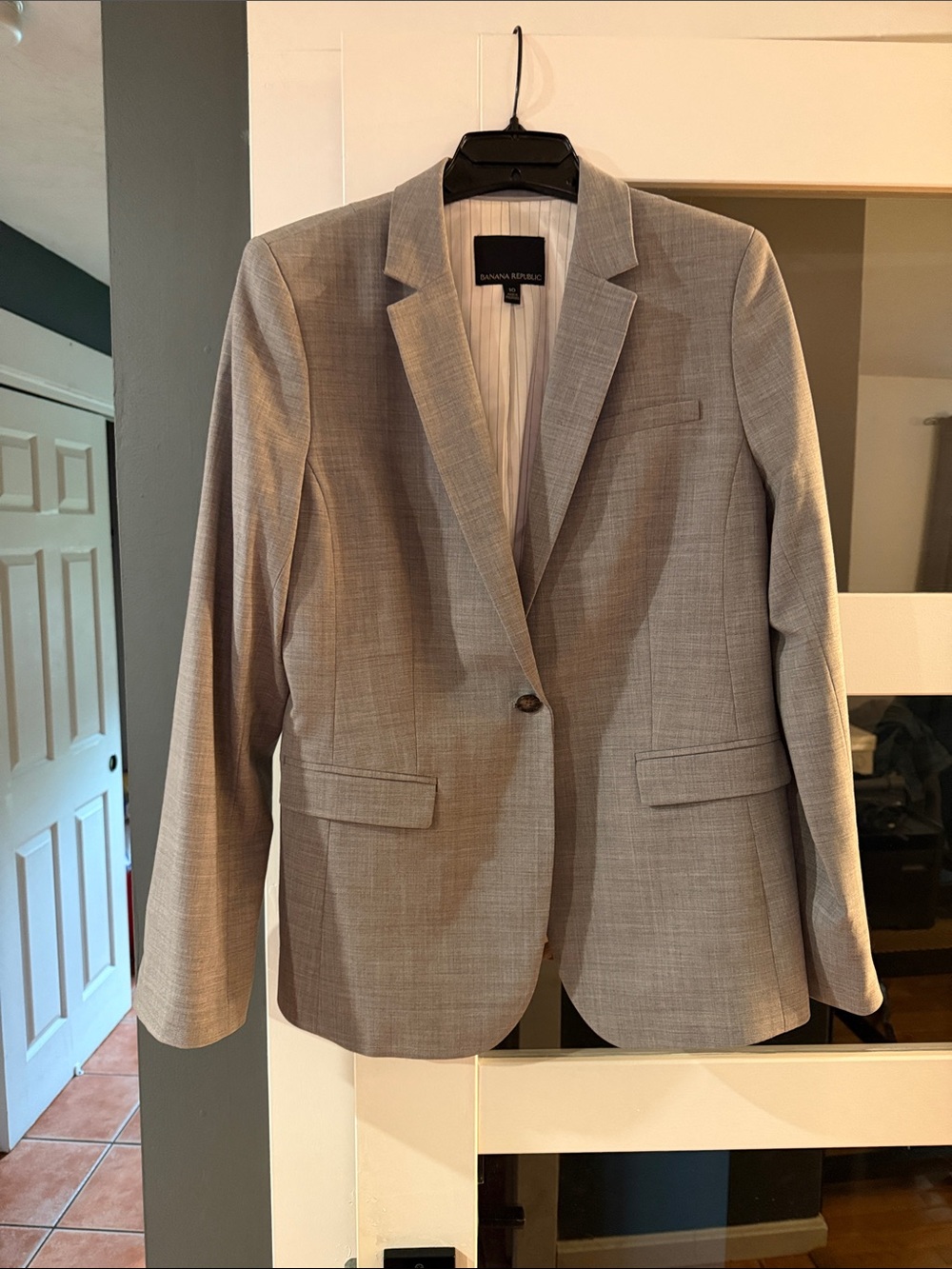 Banana Republic Gray Women's Single-Button Blazer